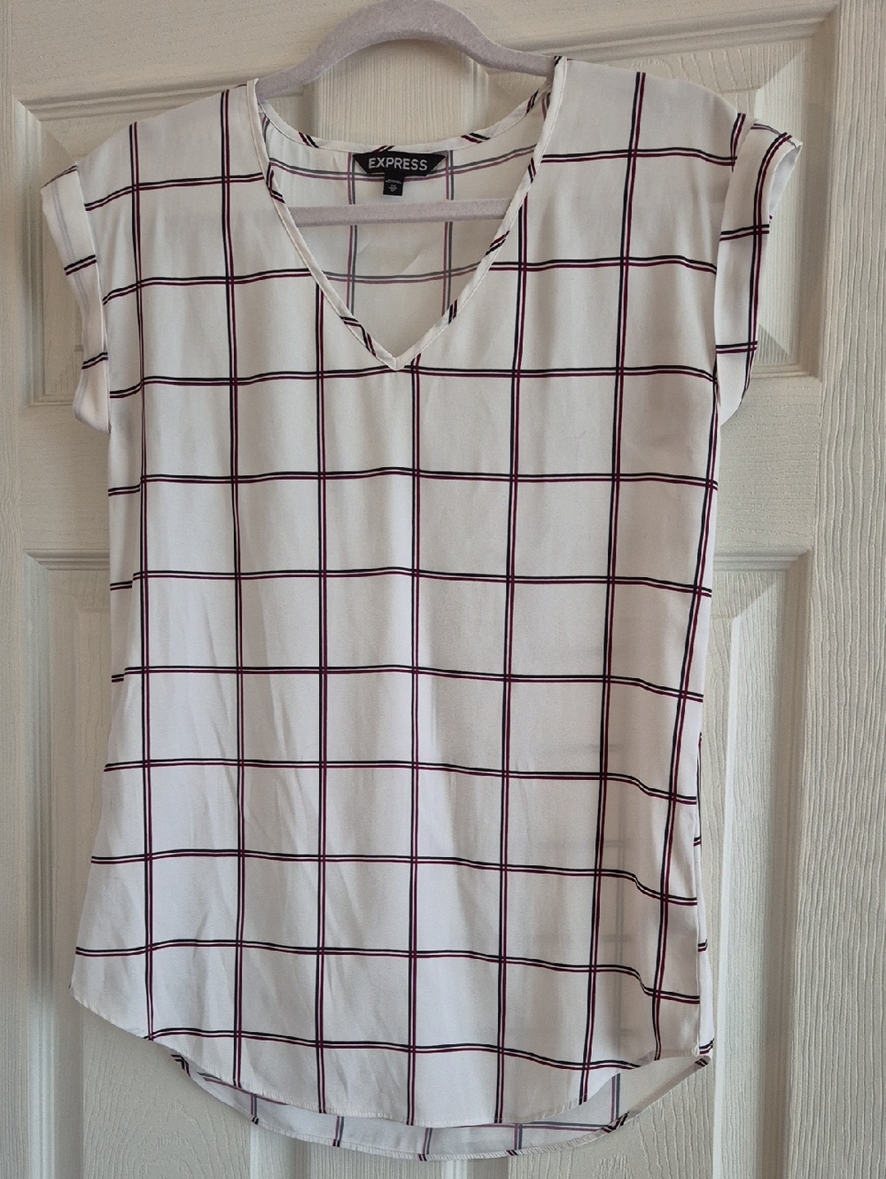 Express White V-Neck Windowpane Blouse with Black and Burgundy Lines